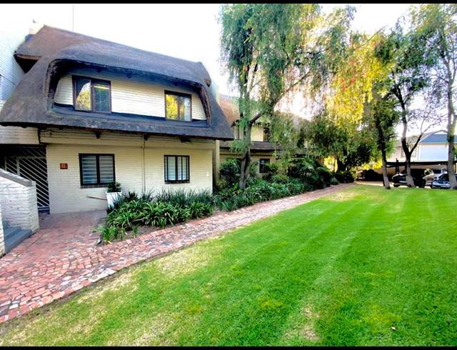 2 BEDROOM APARTMENT FOR SALE IN PAULSHOF